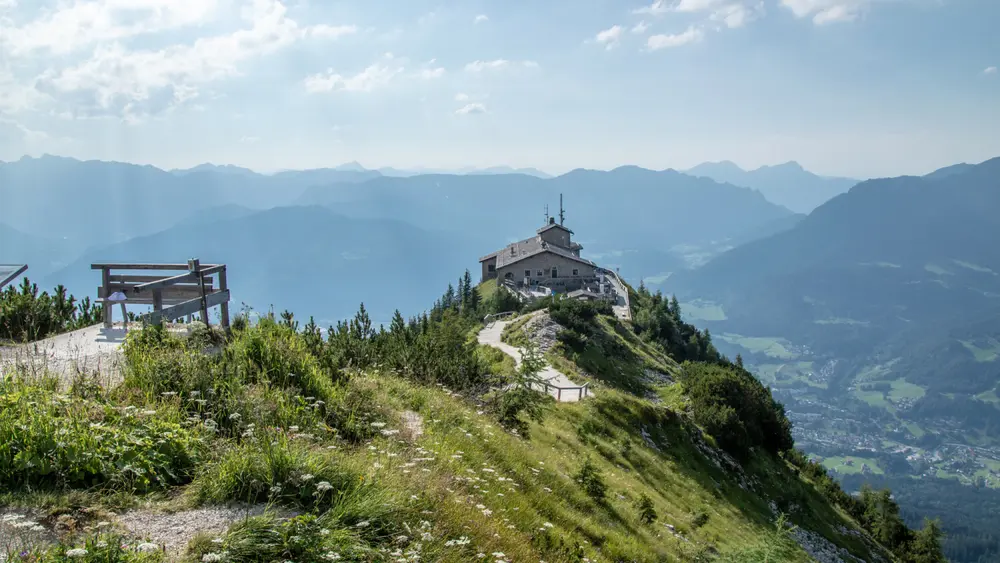 Sommerabend am Kehlsteinhaus mit Panorama