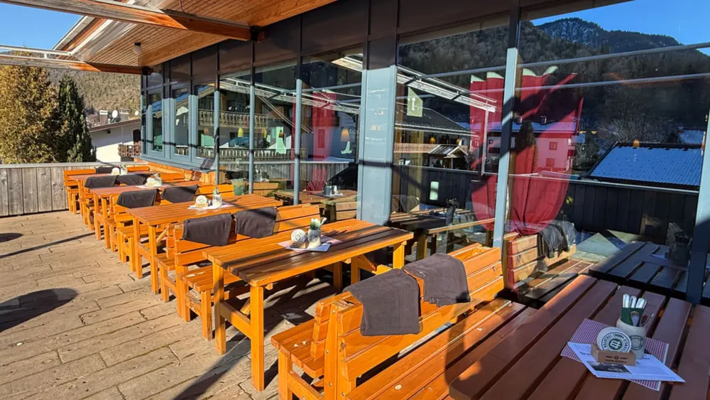 Postkeller Mittenwald Terrasse
