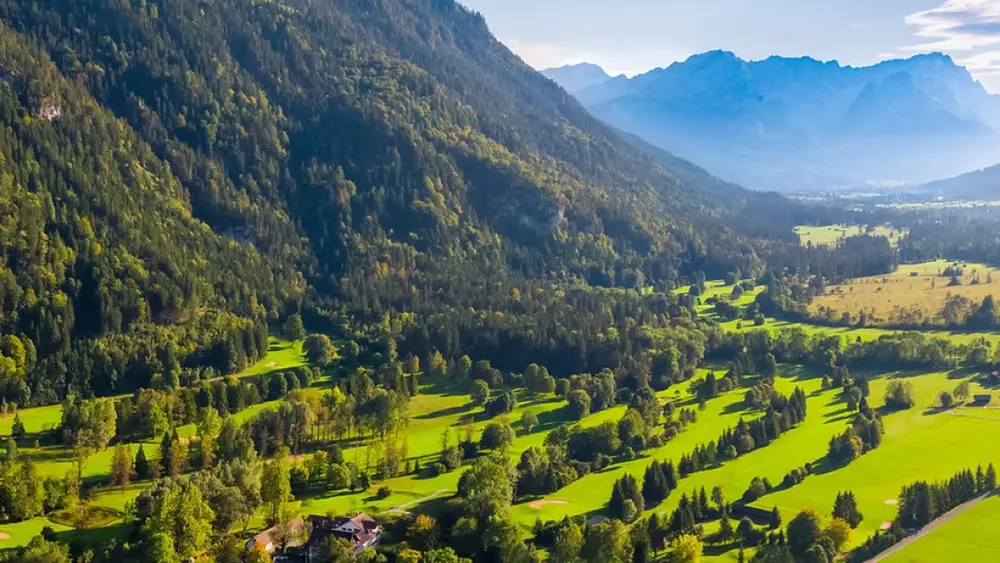 Golfclub Garmisch-Partenkirchen aus der Vogelperspektive