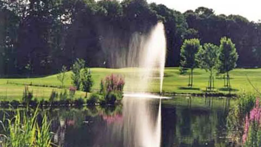 Wasserhindernis auf der Golfanlage Ravensburg