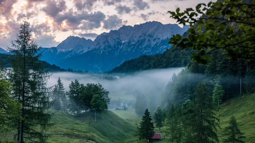 Etappe von Mittenwald zum Schachenhaus auf dem Spitzenwanderweg