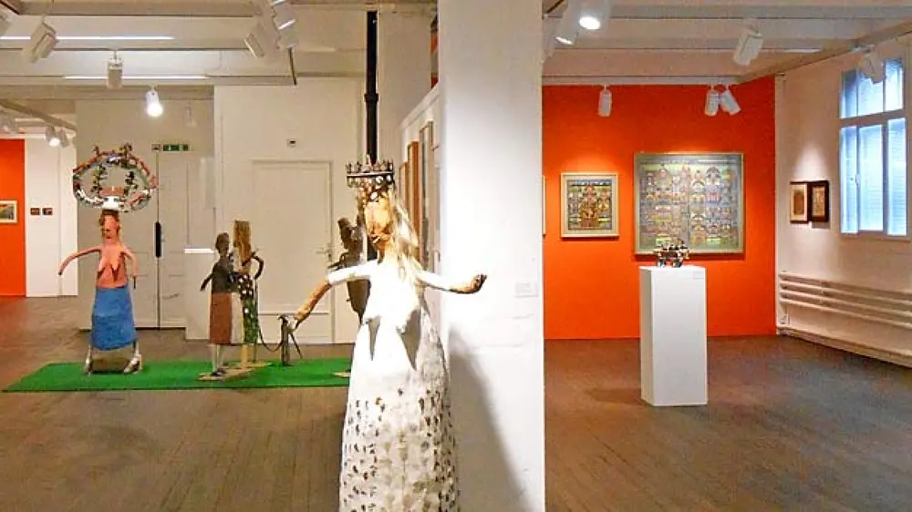 Blick in die Sammlung Mina und Josef John im open art museum