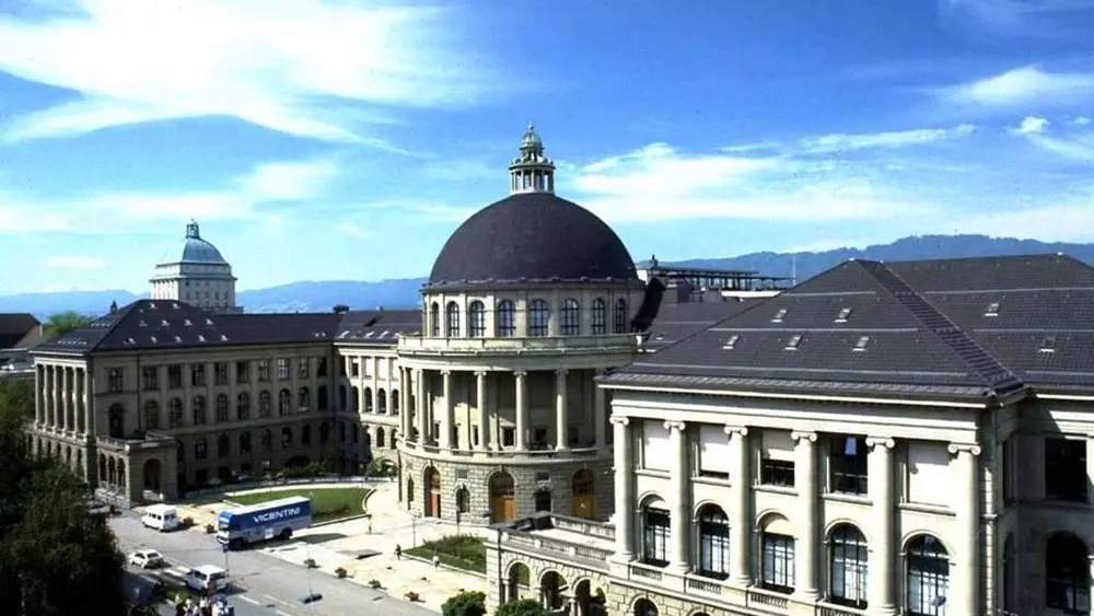 Hauptgebäude der ETH Zürich, entworfen von Gottfried Semper
