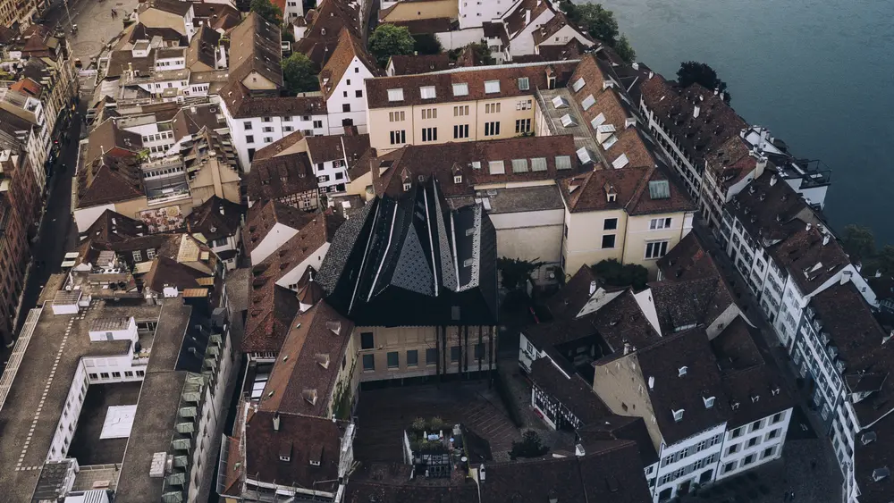 Blick von oben auf das Museum der Kulturen Basel
