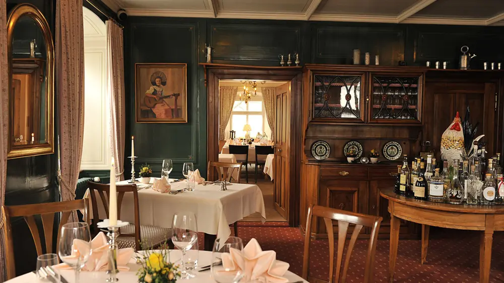 Blick in die Nidbergstube im Schlüssel in Mels