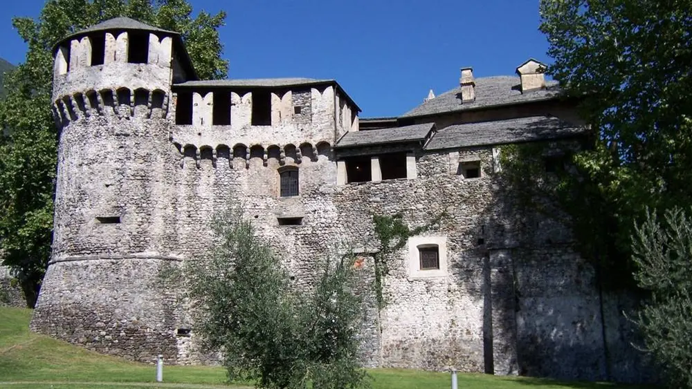 Blick von Westen auf das Castello Visconteo