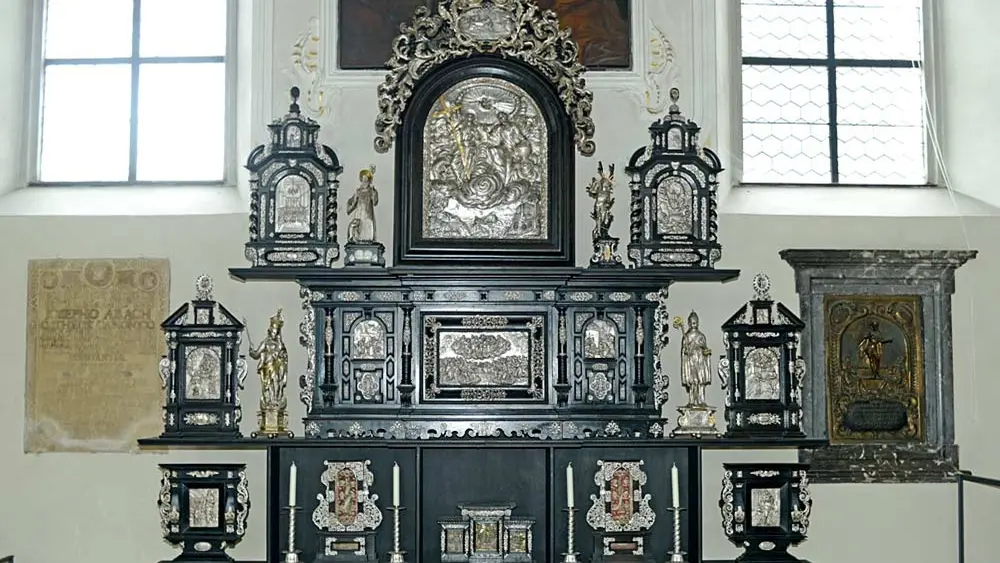 Der silberne Hochaltar von St. Gallus in Bregenz