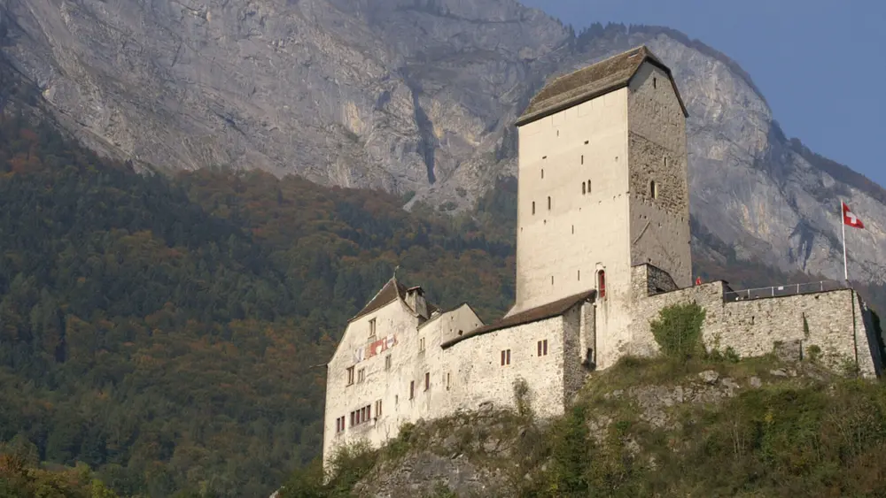 Museum Sarganserland ist im Turm des Schlosses Sargans eingerichtet