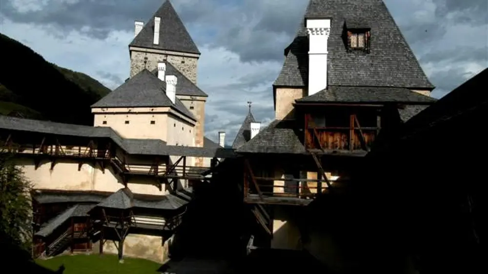 Schlosshof von Schloss Moosham
