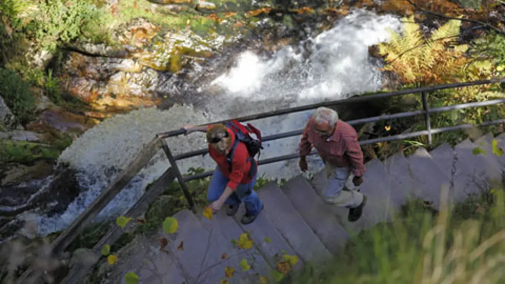 Stürzen rund 100 Meter ins Tal: Die Wasserfälle Allerheiligen