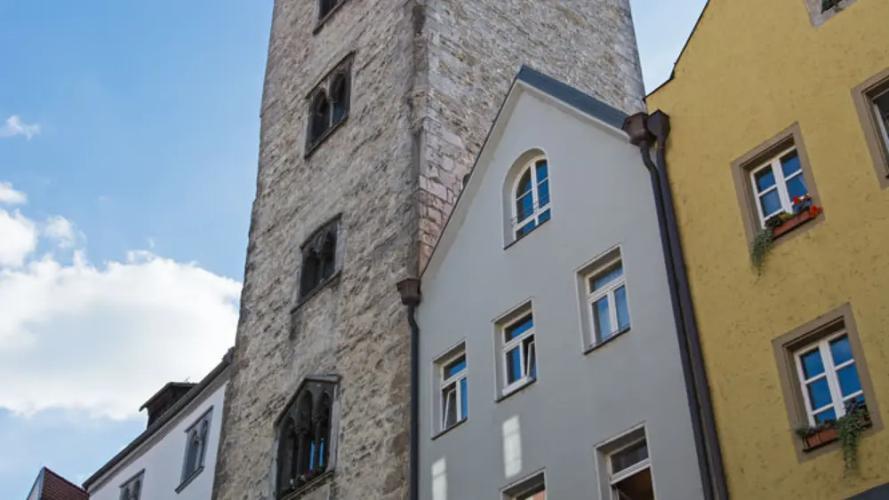 Fassade des Goldenen Turms