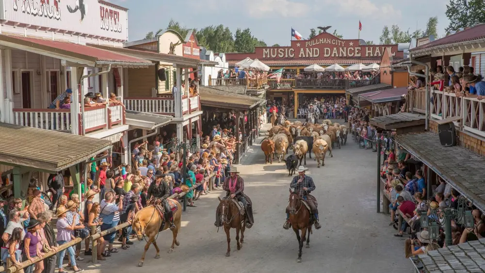 Großer Western-Umzug in der Pullman City
