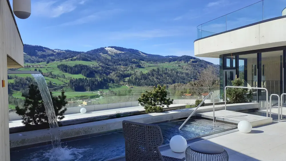 Dachterrasse mit Pool
