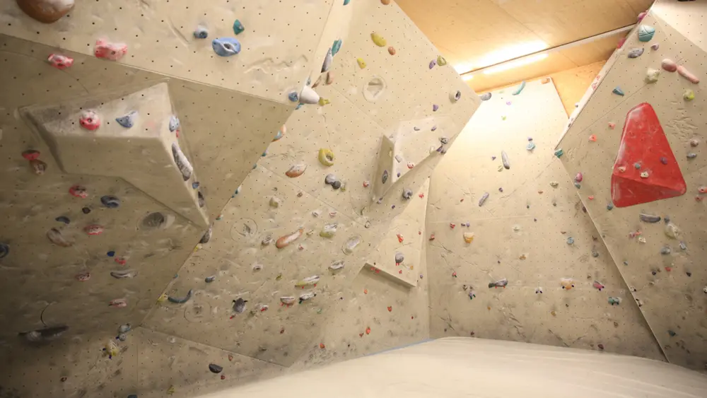 Boulderbereich im Sportzentrum Grindelwald