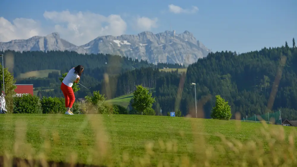 Golfen im Hochtal von Gonten im Appenzeller Land