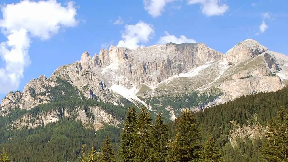 Blick auf das Rosengarten-Massiv
