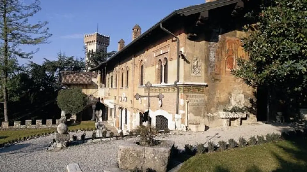 Blick auf die Casa del Podestà in Lonato