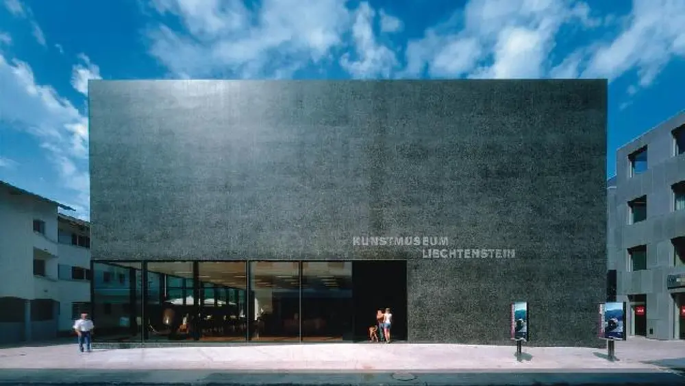 Fassade des Kunstmuseums Liechtenstein in Vaduz