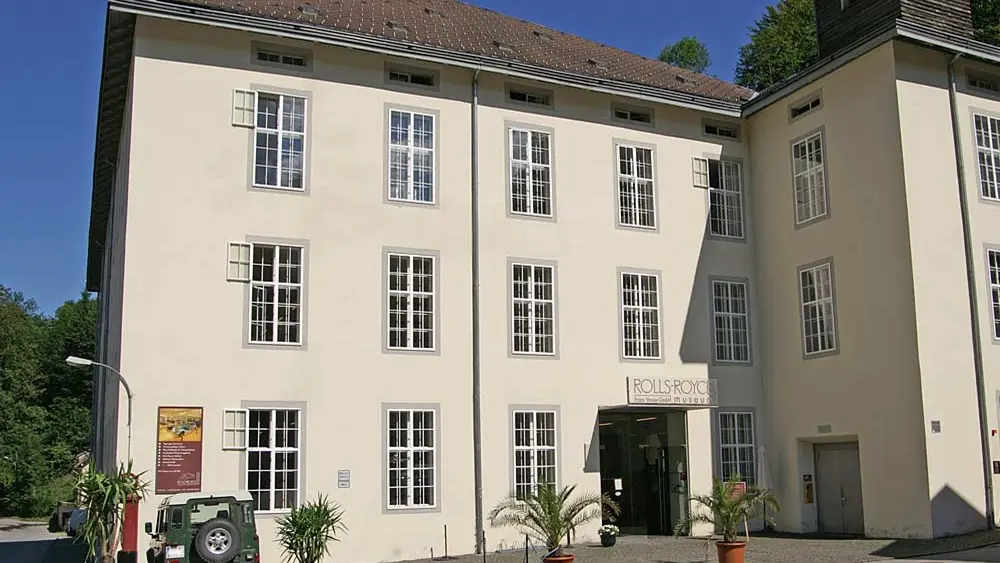 Eingang des Rolls Royce Museum in Dornbirn