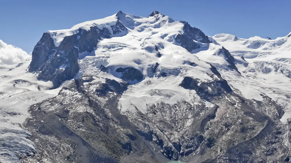 Blick auf die Dufourspitze und den Monte Rosa-Gletscher