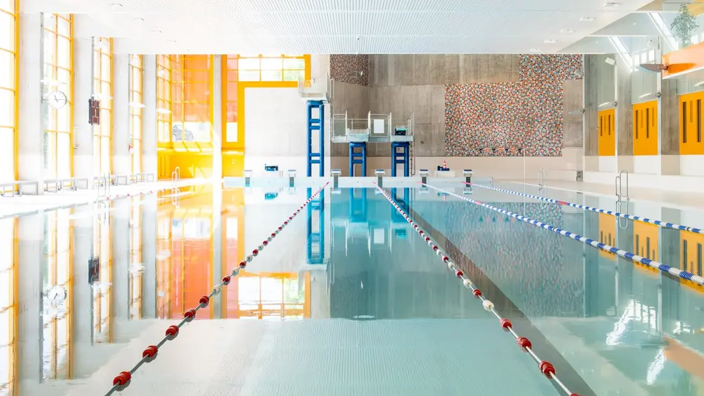 Hallenbad Sportbecken Geiselweid