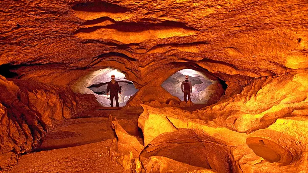 Blick in die Hölloch-Höhle