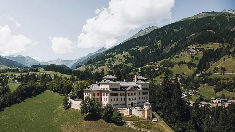 Außenansicht von Schloss Wolfsthurn