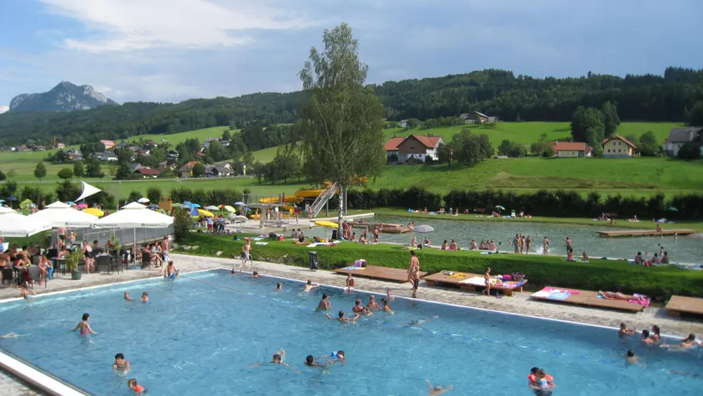 Schwimmbad Thalaguna