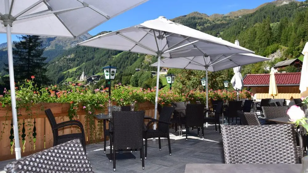 Sonnenterrasse im Landgasthof Sonnblick