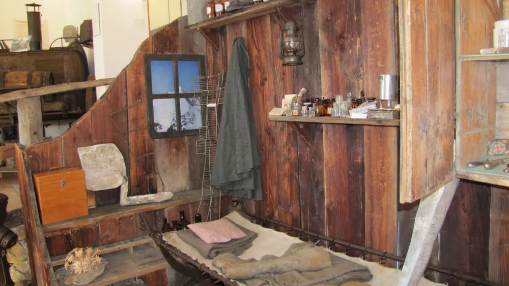 Baracke für medizinische Versorgung im Museum des Weißen Krieges in Peio