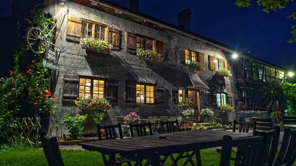Gasthaus Obere Mühle in Bad Hindelang bei Nacht