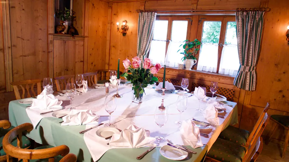 Die Kleine Stube im Hotelrestaurant Friesacher in Anif