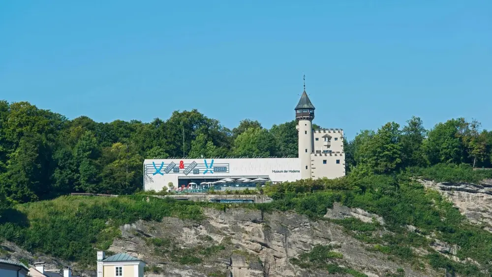 Blick auf das Museum der Moderne Salzburg