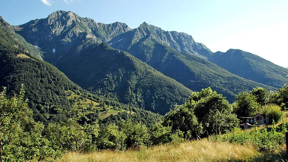 Blick auf den Monte Gridone im Tessiner Centovalli