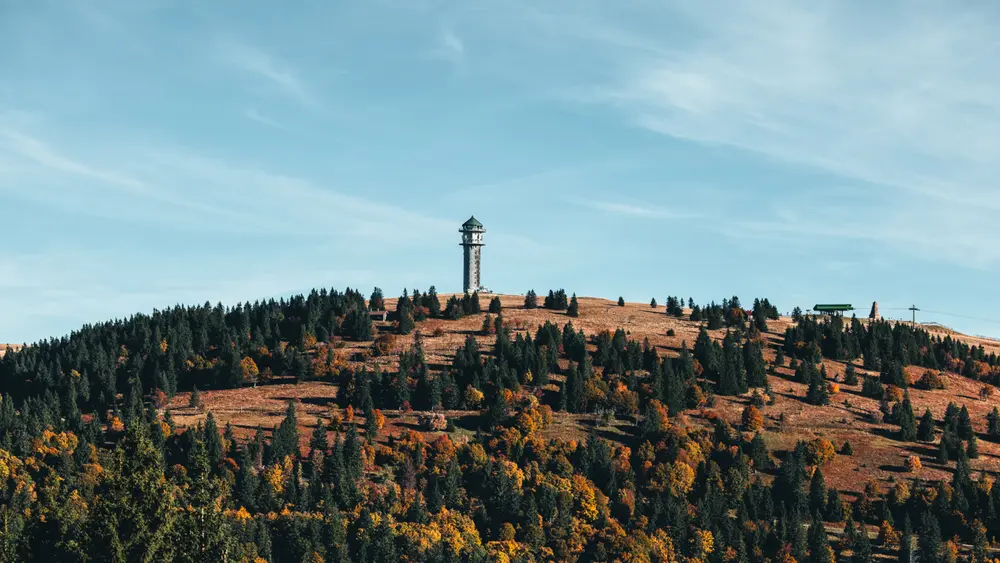 Der Feldberg mit Feldbergturm