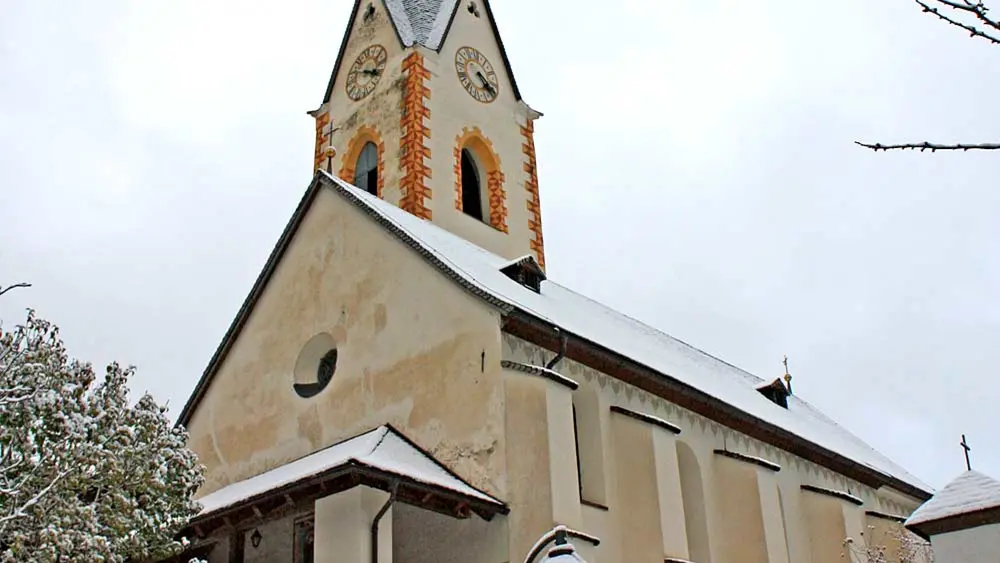 Die katholische Filialkirche St. Georg in Oberdrum bei Oberlienz