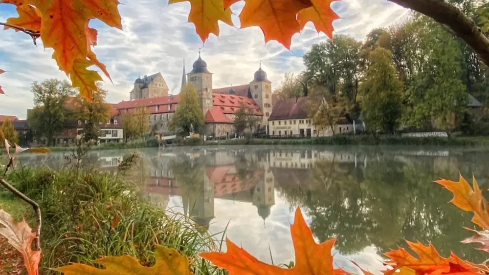 Schloss Thurnau im Herbst