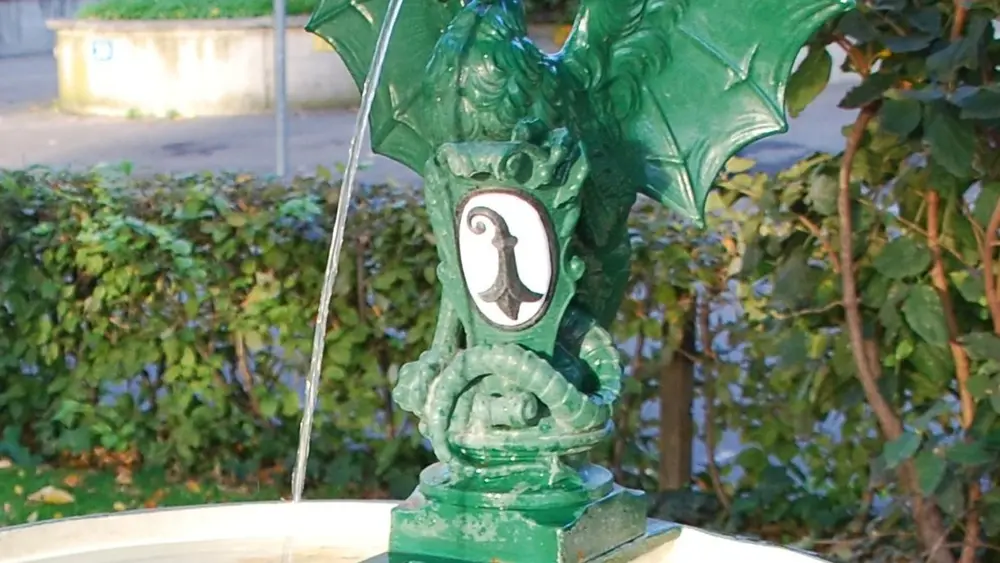 Einer der Basiliskenbrunnen in Basel