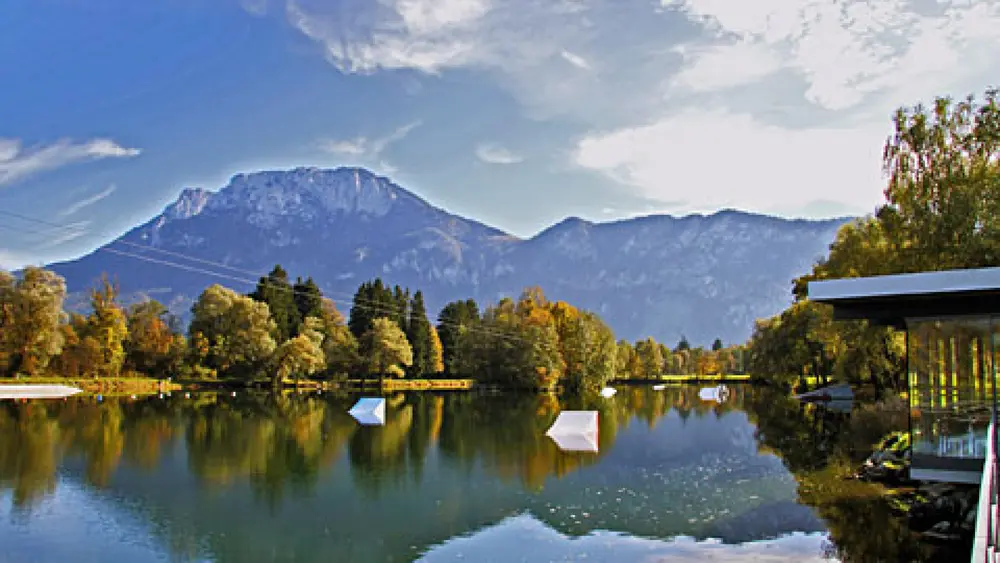 Die Wasserskianlage am Hödenauersee
