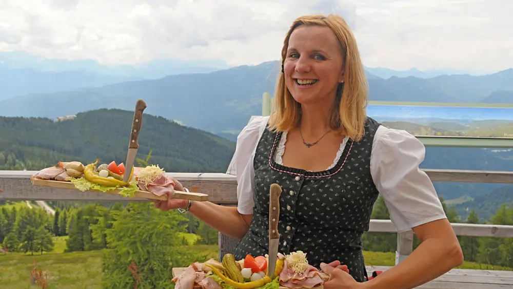 Brettljause auf der Pöllinger Hütte