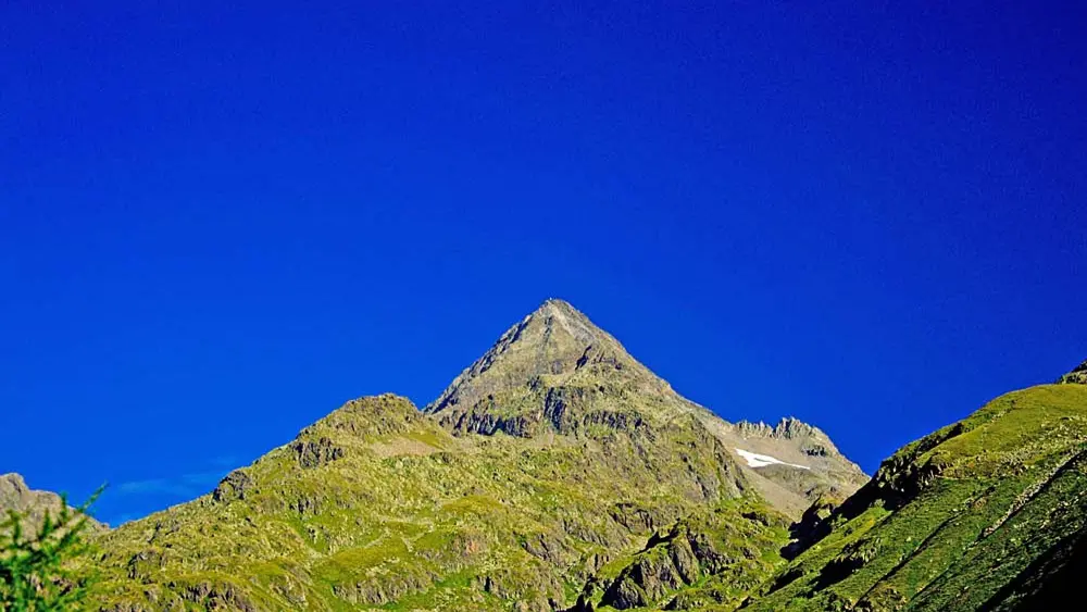 Der Gipfel des Glödis von der Lienzer Hütte aus gesehen