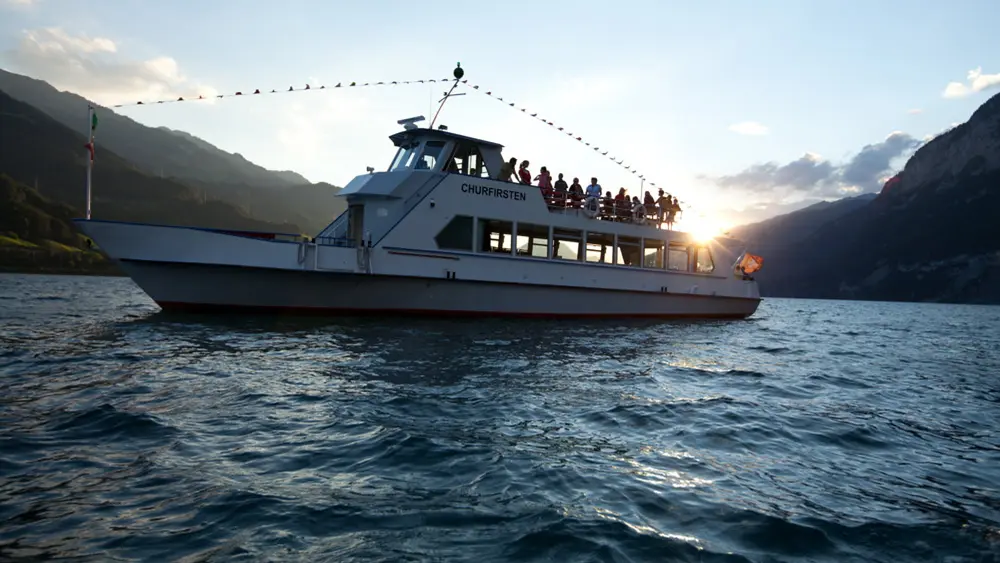 Ausflugsschiff auf dem Walensee
