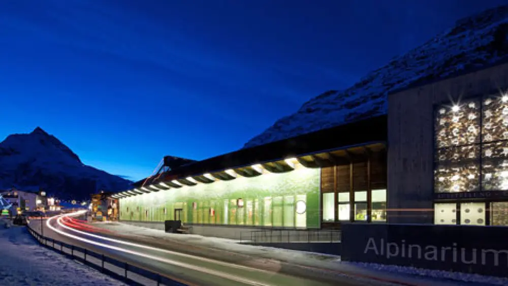 Außenansicht des Alpinarium Galtuer