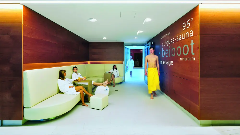 Lounge als Übergang zum "Beiboot"