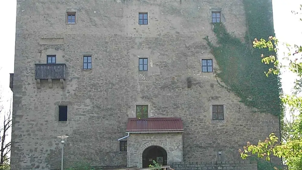 Wohnturm der Saldenburg