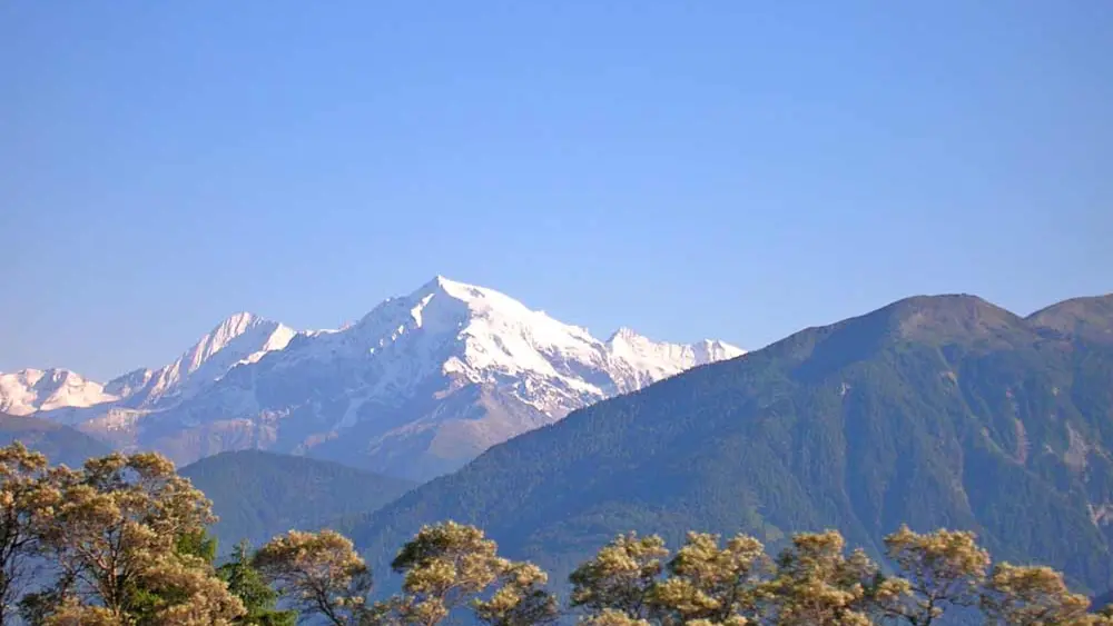 Der Ortler vom Reschen aus gesehen