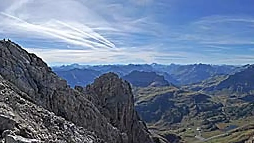 360-Grad-Panorama des Großen Widdersteins mit Gipfelkreuz