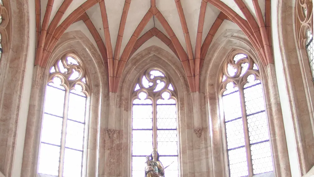 Marienfigur Marienstatue im Augustinermuseum in Rattenberg