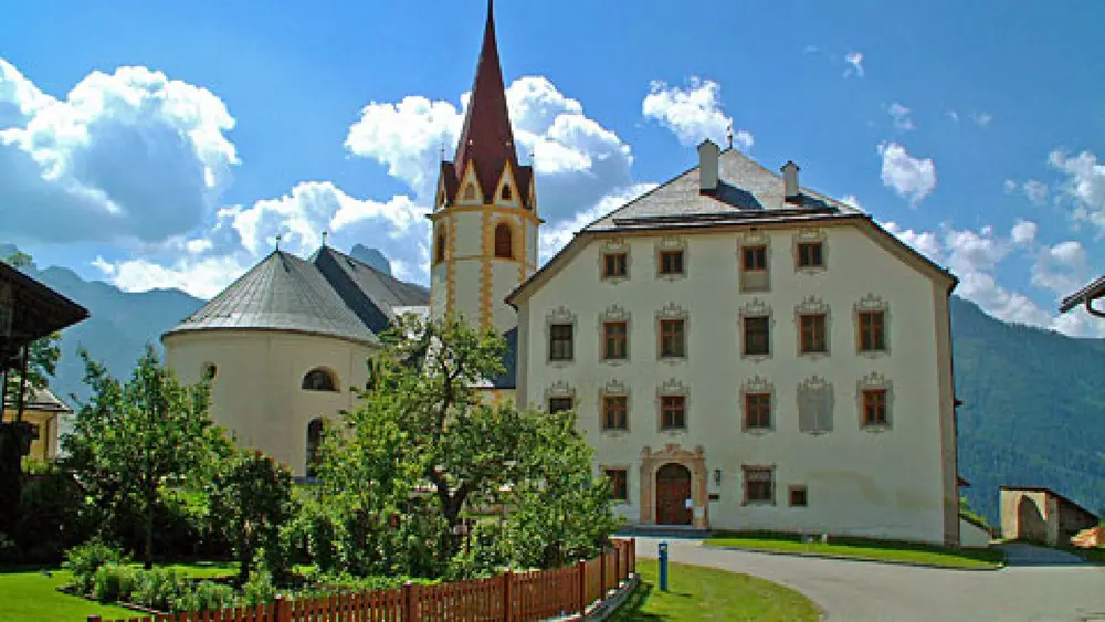 Das Pfleghaus von Schloss Anras