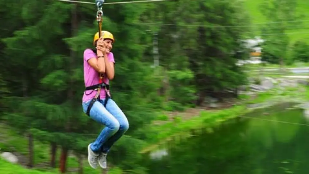Seilrutsche im Wichtelpark